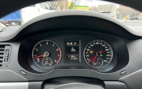Volkswagen Jetta VI, 2012 год, 875 000 рублей, 24 фотография