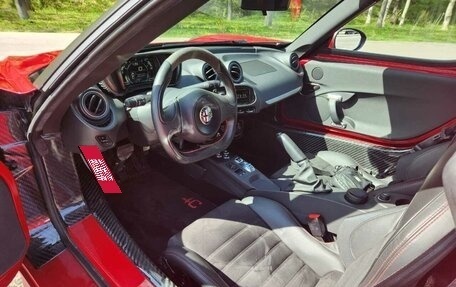 Alfa Romeo 4C, 2014 год, 7 200 000 рублей, 12 фотография