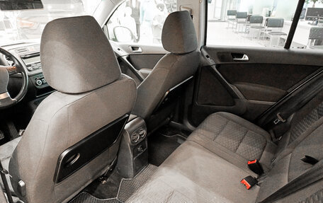 Volkswagen Tiguan I, 2010 год, 961 000 рублей, 16 фотография