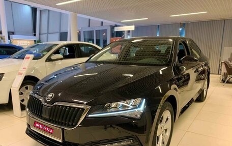 Skoda Superb III рестайлинг, 2025 год, 3 500 000 рублей, 1 фотография