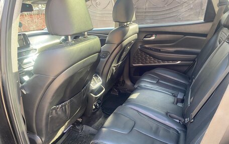 Hyundai Santa Fe IV, 2018 год, 2 690 000 рублей, 4 фотография