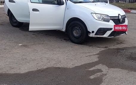 Renault Logan II, 2019 год, 430 000 рублей, 10 фотография