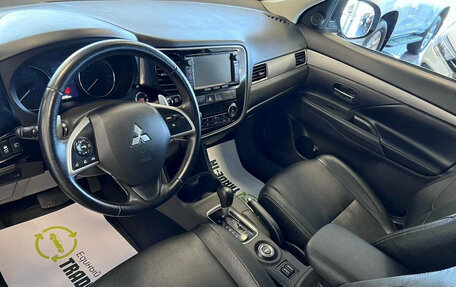 Mitsubishi Outlander III рестайлинг 3, 2013 год, 1 550 000 рублей, 5 фотография
