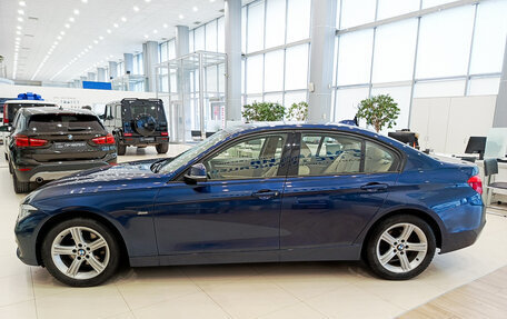 BMW 3 серия, 2017 год, 2 400 000 рублей, 10 фотография