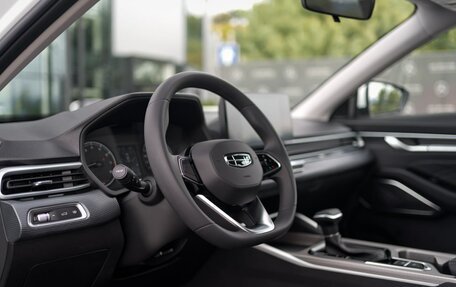 Geely Emgrand, 2024 год, 2 393 990 рублей, 9 фотография