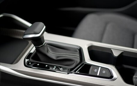 Geely Emgrand, 2024 год, 2 393 990 рублей, 14 фотография