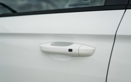 Geely Emgrand, 2024 год, 2 393 990 рублей, 24 фотография