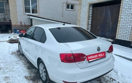 Volkswagen Jetta VI, 2014 год, 1 350 000 рублей, 4 фотография