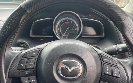 Mazda Axela, 2015 год, 1 335 000 рублей, 6 фотография
