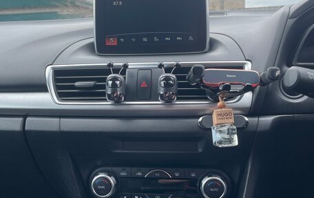 Mazda Axela, 2015 год, 1 335 000 рублей, 7 фотография