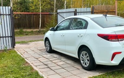 KIA Rio IV, 2018 год, 1 550 000 рублей, 1 фотография