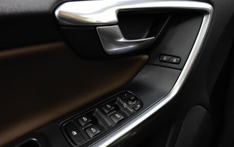 Volvo XC60 II, 2013 год, 1 568 000 рублей, 22 фотография
