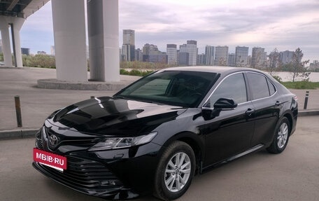 Toyota Camry, 2019 год, 2 845 000 рублей, 7 фотография