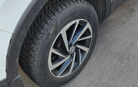 Volkswagen Tiguan II, 2018 год, 2 750 000 рублей, 10 фотография