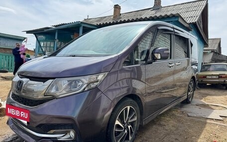 Honda Stepwgn IV, 2015 год, 2 000 000 рублей, 3 фотография