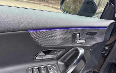 Mercedes-Benz A-Класс, 2018 год, 2 440 000 рублей, 8 фотография