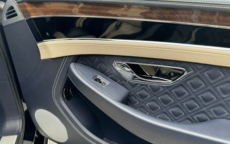 Bentley Continental GT III, 2018 год, 17 000 000 рублей, 10 фотография