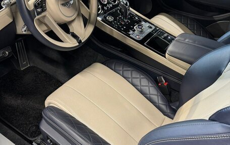 Bentley Continental GT III, 2018 год, 17 000 000 рублей, 9 фотография