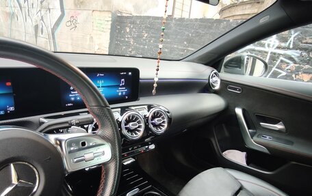 Mercedes-Benz CLA, 2020 год, 3 300 000 рублей, 12 фотография