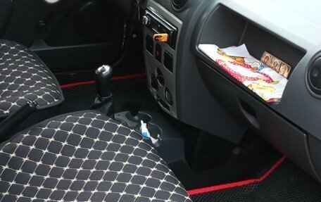 Renault Logan I, 2009 год, 300 000 рублей, 6 фотография