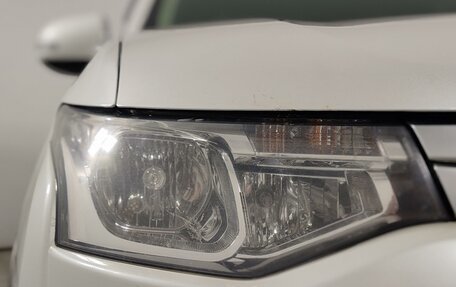 Mitsubishi Outlander III рестайлинг 3, 2014 год, 1 175 000 рублей, 14 фотография