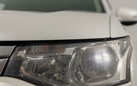 Mitsubishi Outlander III рестайлинг 3, 2014 год, 1 175 000 рублей, 16 фотография