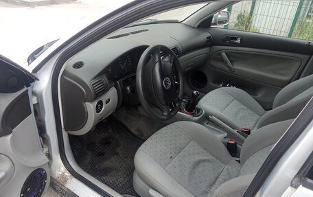 Volkswagen Passat B5+ рестайлинг, 1997 год, 300 000 рублей, 4 фотография