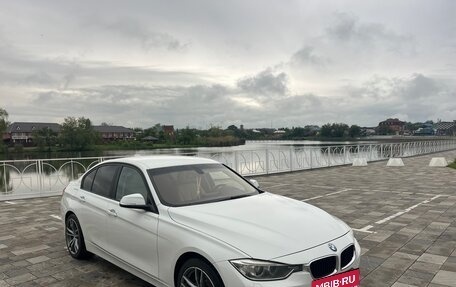 BMW 3 серия, 2012 год, 1 790 000 рублей, 9 фотография