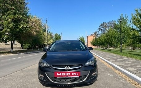 Opel Astra J, 2013 год, 1 250 000 рублей, 2 фотография