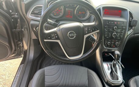 Opel Astra J, 2013 год, 1 250 000 рублей, 14 фотография