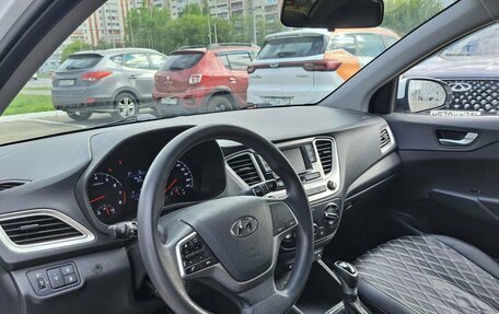 Hyundai Solaris II рестайлинг, 2021 год, 1 600 000 рублей, 9 фотография