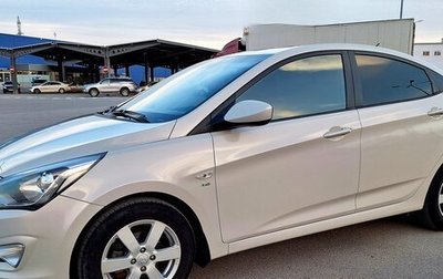 Hyundai Solaris II рестайлинг, 2014 год, 990 000 рублей, 1 фотография
