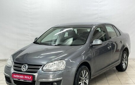 Volkswagen Jetta VI, 2010 год, 699 900 рублей, 1 фотография