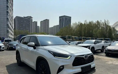 Toyota Highlander, 2022 год, 3 920 013 рублей, 1 фотография