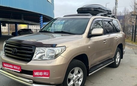 Toyota Land Cruiser 200, 2010 год, 3 000 000 рублей, 4 фотография