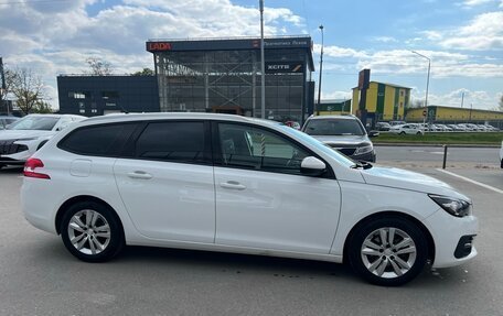 Peugeot 308 II, 2019 год, 1 299 000 рублей, 13 фотография