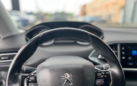 Peugeot 308 II, 2019 год, 1 299 000 рублей, 21 фотография