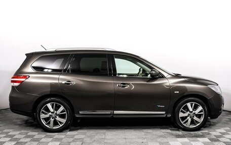 Nissan Pathfinder, 2014 год, 1 998 000 рублей, 4 фотография