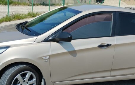 Hyundai Solaris II рестайлинг, 2014 год, 835 000 рублей, 2 фотография