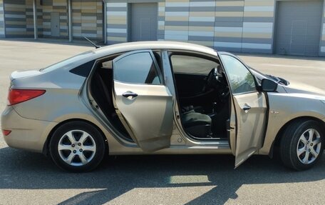 Hyundai Solaris II рестайлинг, 2014 год, 835 000 рублей, 15 фотография