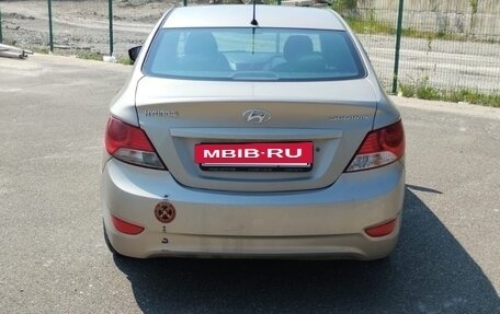 Hyundai Solaris II рестайлинг, 2014 год, 835 000 рублей, 14 фотография
