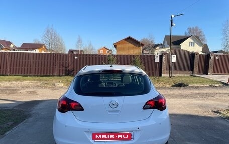 Opel Astra J, 2012 год, 780 000 рублей, 2 фотография