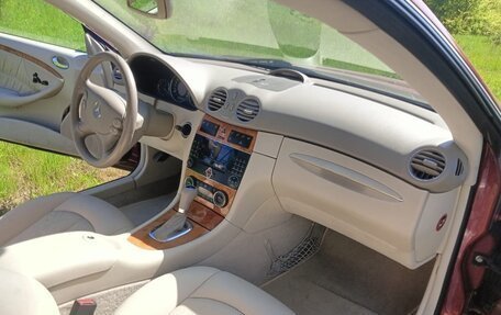 Mercedes-Benz CLK-Класс, 2004 год, 799 000 рублей, 13 фотография