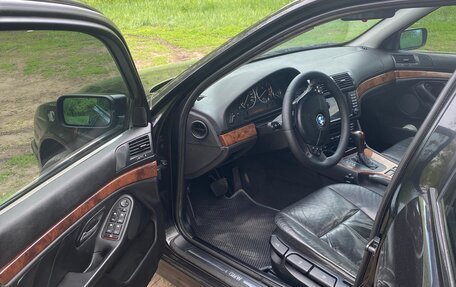 BMW 5 серия, 1999 год, 960 000 рублей, 16 фотография