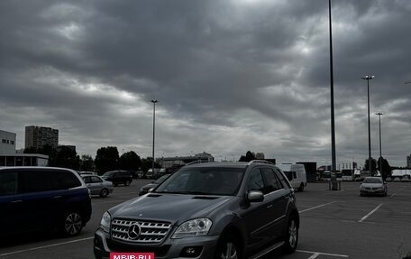 Mercedes-Benz M-Класс, 2009 год, 1 290 000 рублей, 3 фотография