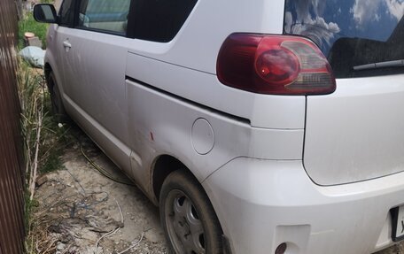 Toyota Porte II, 2004 год, 600 000 рублей, 2 фотография