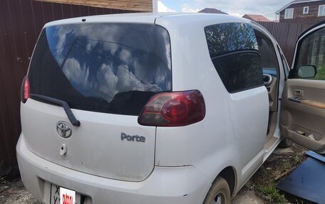 Toyota Porte II, 2004 год, 600 000 рублей, 3 фотография