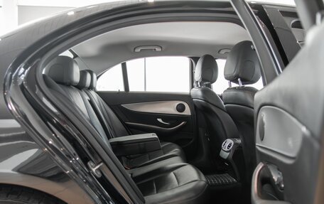 Mercedes-Benz E-Класс, 2016 год, 2 155 000 рублей, 22 фотография
