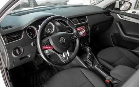 Skoda Octavia, 2017 год, 1 395 000 рублей, 9 фотография