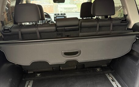 Toyota Land Cruiser Prado 150 рестайлинг 2, 2017 год, 4 980 000 рублей, 4 фотография
